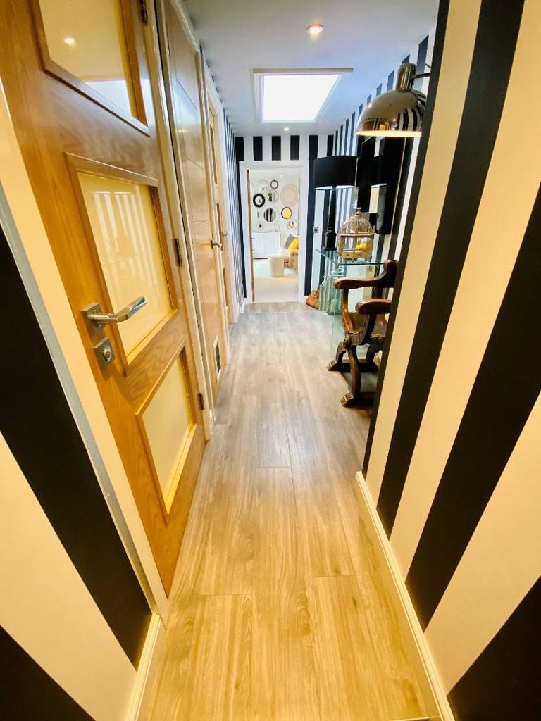Swan Hallway.jpg