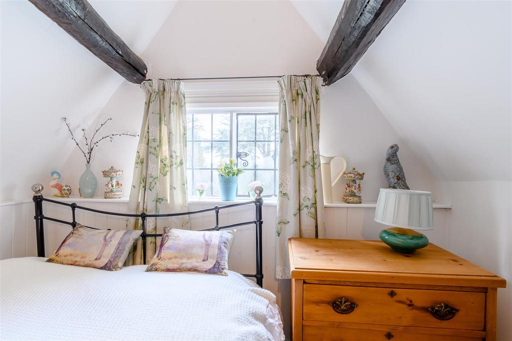 8447194-interior41.jpg