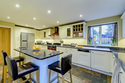 Yew Tree Cottage Penn Lane, Portway, Birmingham, B48 7HU