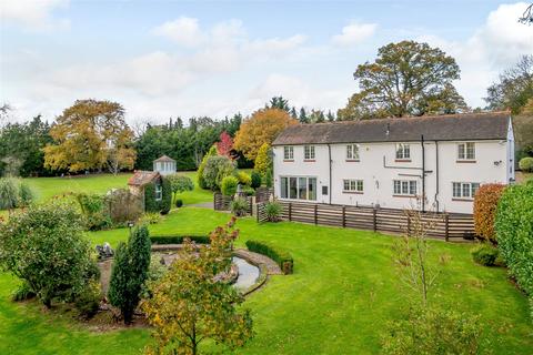 Seechem Lodge Icknield Street, Alvechurch, Birmingham, B48 7DS