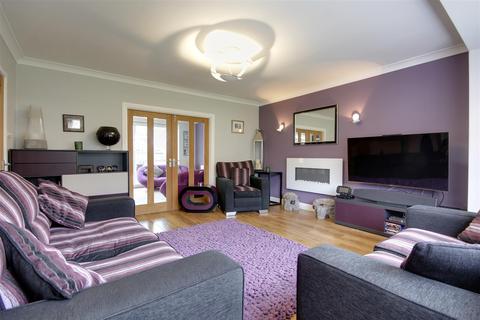 22 Elveley Drive, West Ella, Hull, HU10 7RU