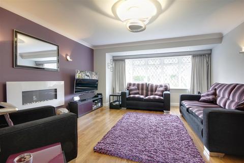 22 Elveley Drive, West Ella, Hull, HU10 7RU
