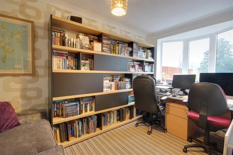 22 Elveley Drive, West Ella, Hull, HU10 7RU