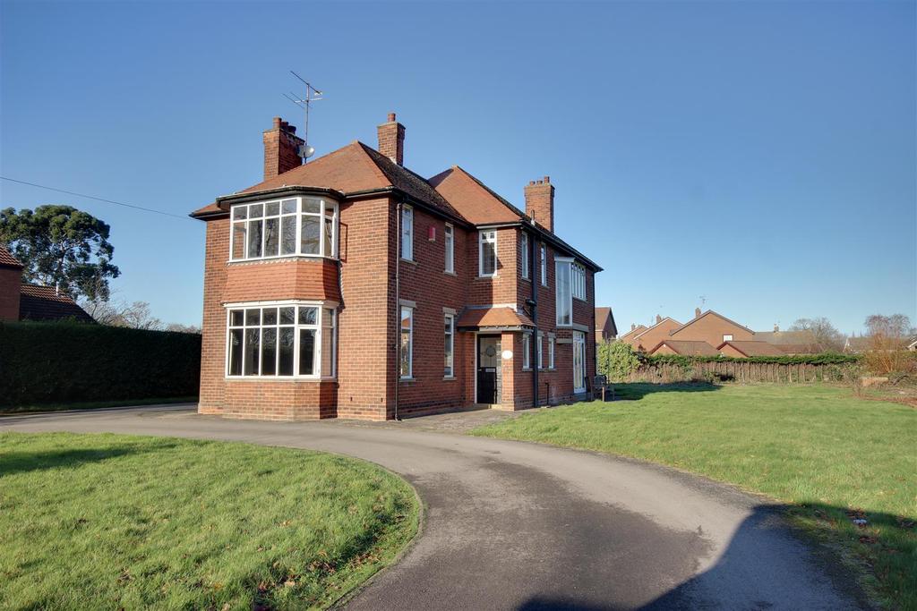Southwood Road, Cottingham 4 bed house £625,000