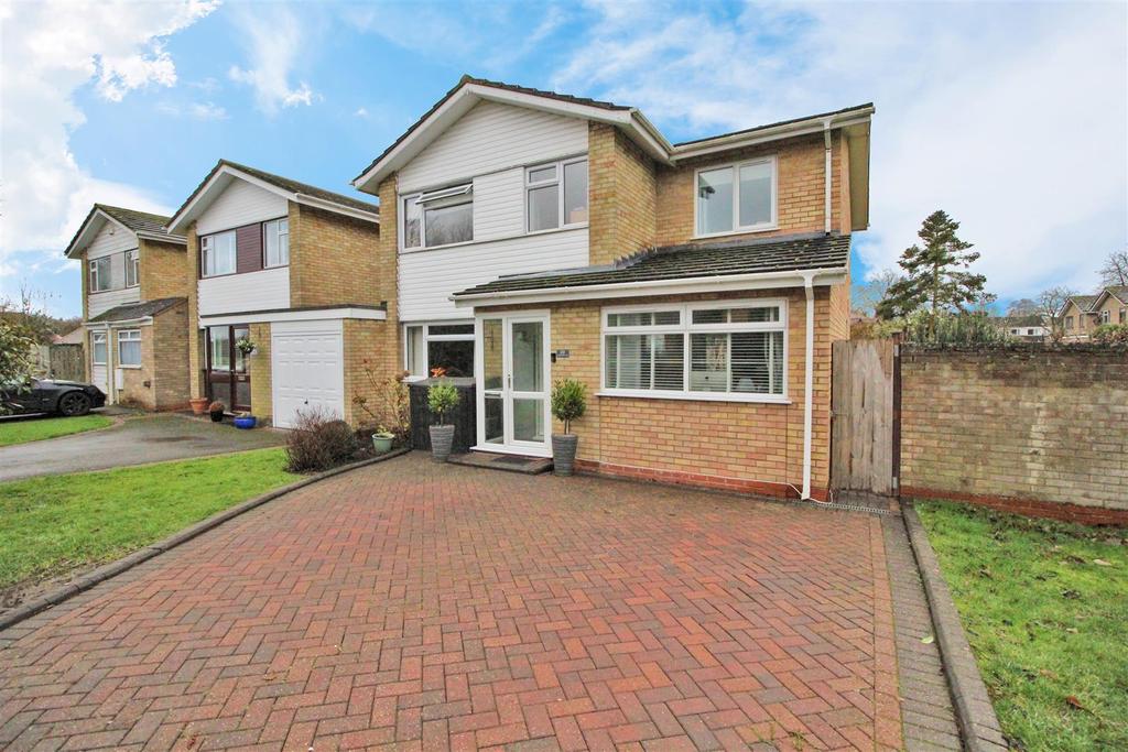 Northampton Lane, Dunchurch, Rugby 4 bed link detached house £350,000