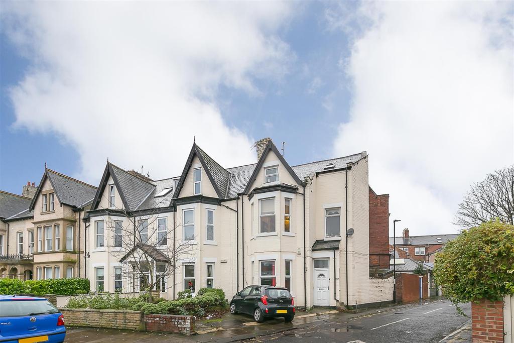 Sanderson Road, Jesmond, Newcastle... 5 bed end of terrace house £395,000