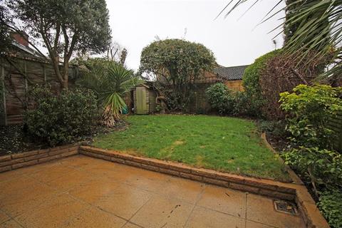 68 Basils Road, Stevenage, SG1 3PZ