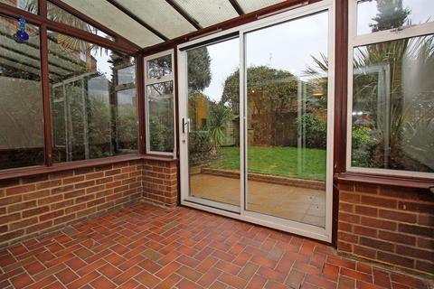 68 Basils Road, Stevenage, SG1 3PZ