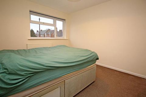 68 Basils Road, Stevenage, SG1 3PZ