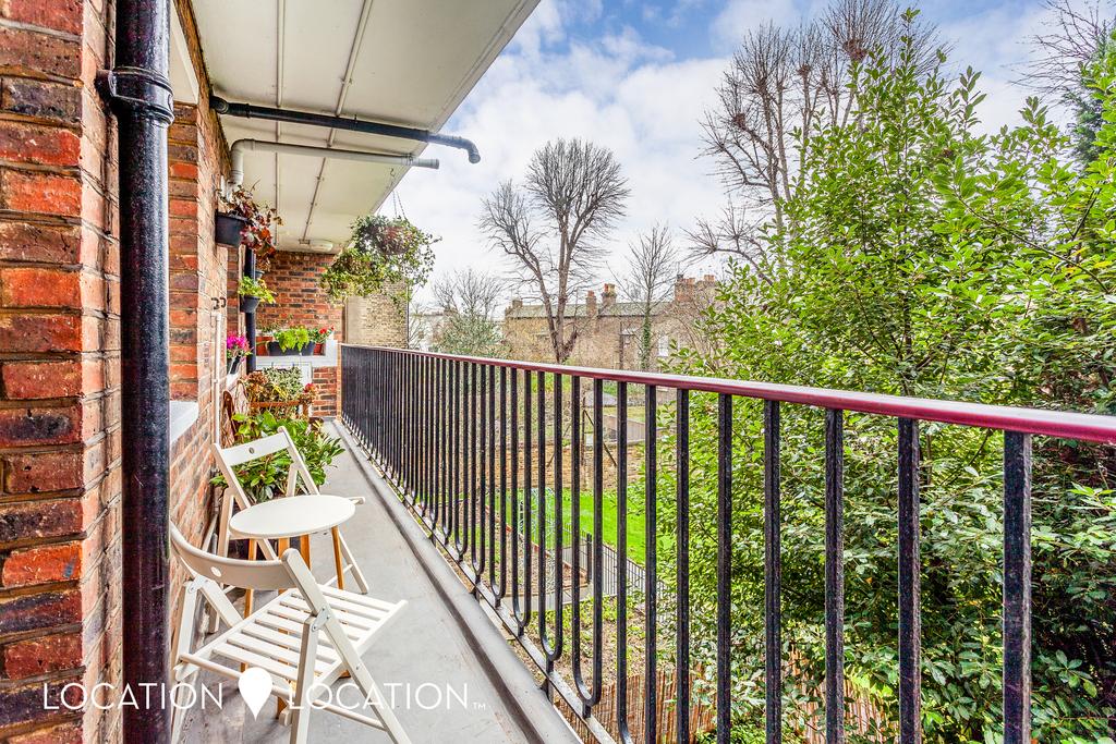 1712202017 LLSN Flat 27 New River Court Pethert...