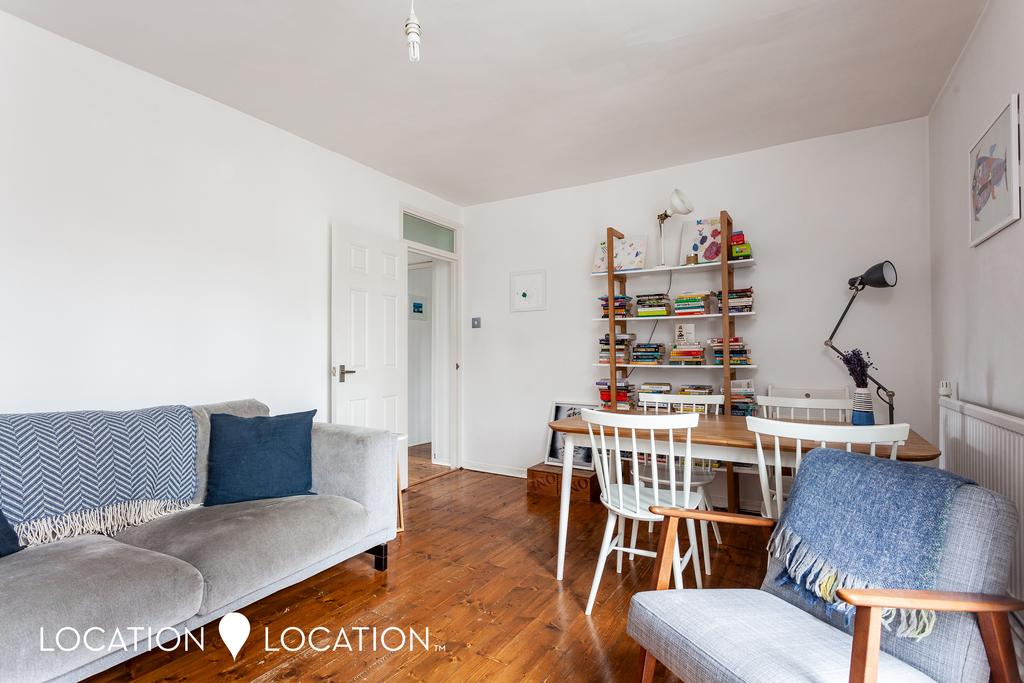1712202017 LLSN Flat 27 New River Court Pethert...