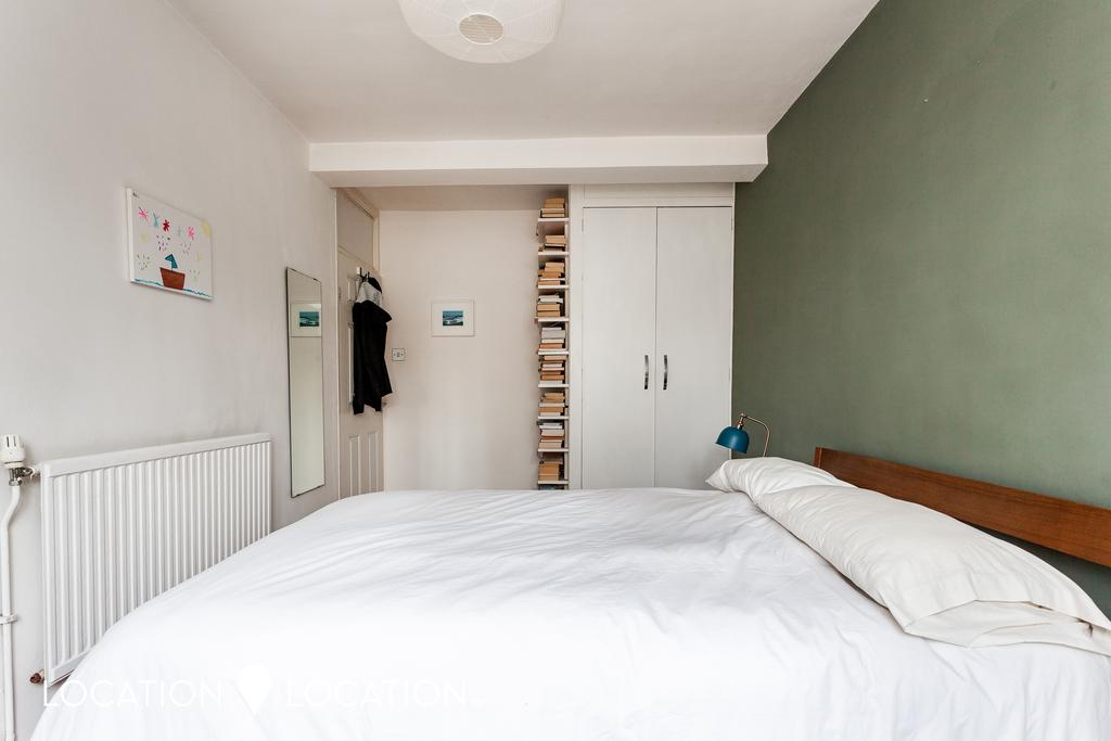 1712202017 LLSN Flat 27 New River Court Pethert...