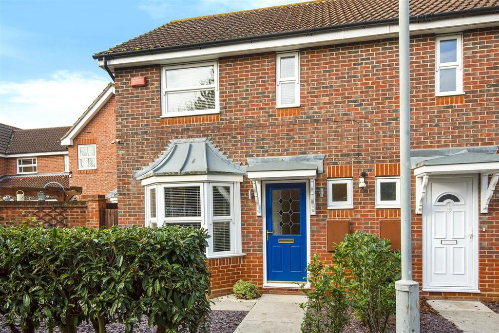 Eltham Avenue, Slough 2 bed semidetached house £350,000