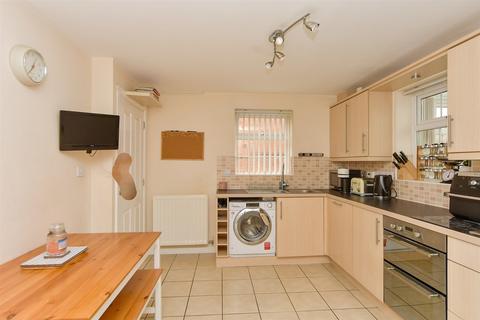 3 bedroom detached house for sale, Trona Court, Sittingbourne, Kent