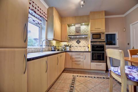 6 Longridge Square, Sunderland, SR2 9HJ