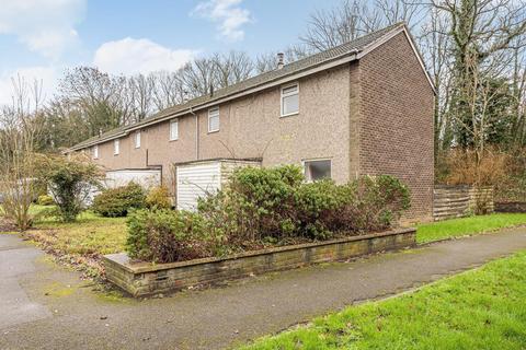 18 Greville Close, Guildford, GU2 8DW