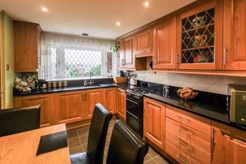 8 Coopers Close, Leek, ST13 8JL
