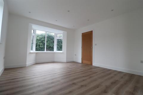 Chy Kellis Fore Street, Grampound, Truro, TR2 4SB