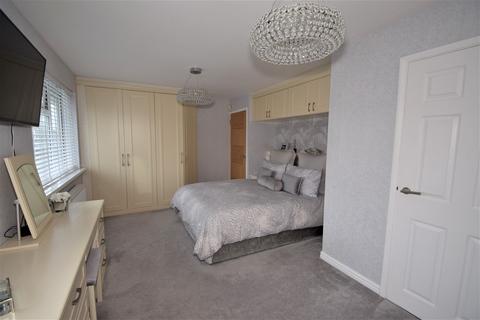 5 Aintree Road, Chatham, ME5 8PY