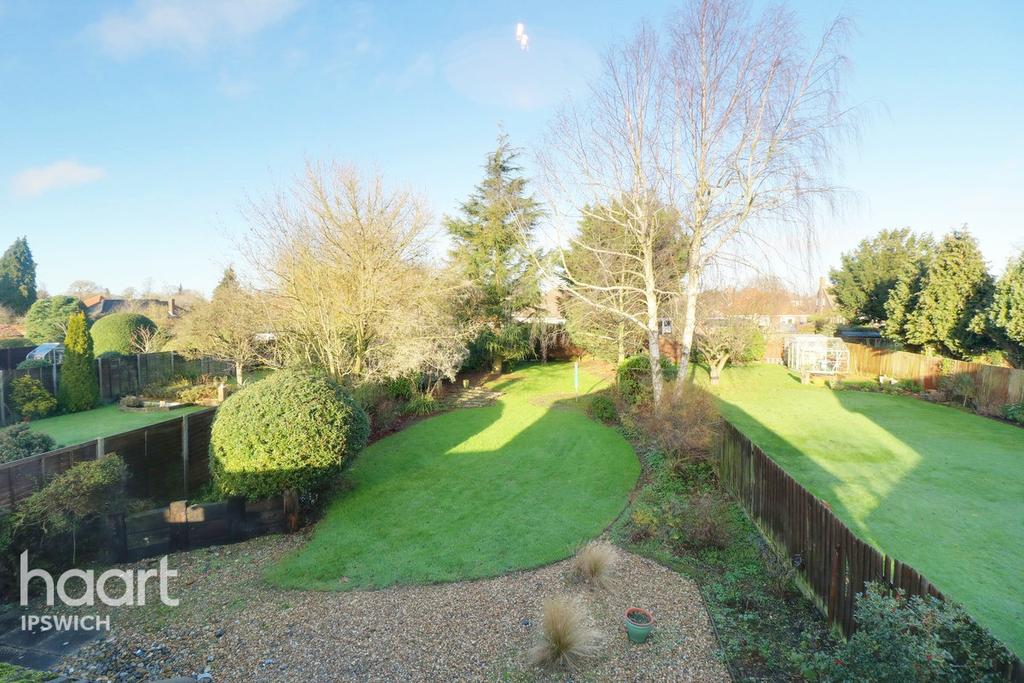Valley Road, Ipswich 3 bed detached house £450,000