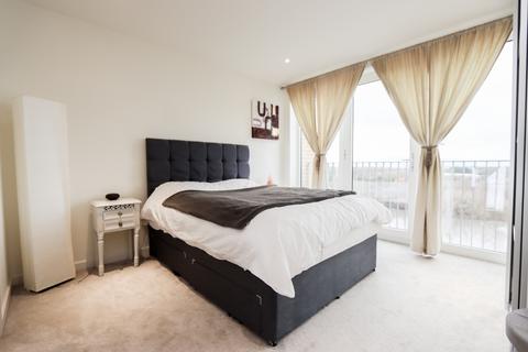 2 bedroom flat for sale, 1 Moorhen Drive NW9