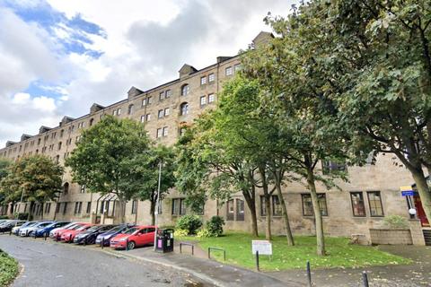 2 bedroom flat to rent, Bell Street, Merchant City, Glasgow, G4