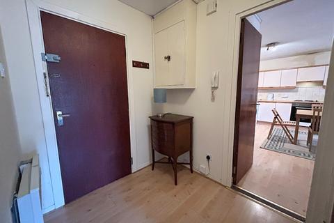 2 bedroom flat to rent, Bell Street, Merchant City, Glasgow, G4