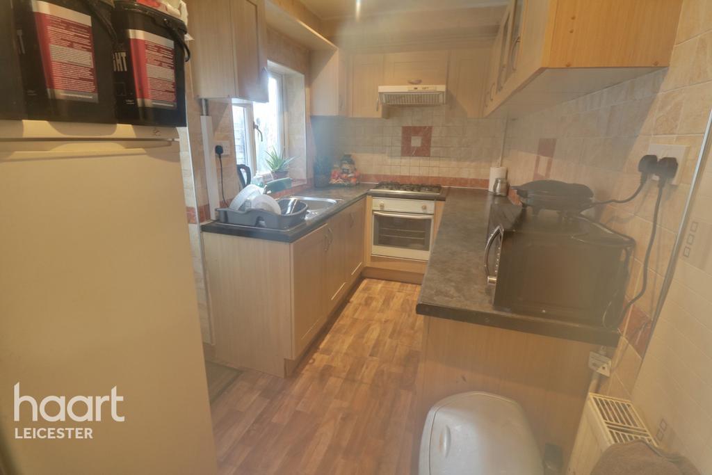 Woodland Road, Leicester 2 bed terraced house £190,000