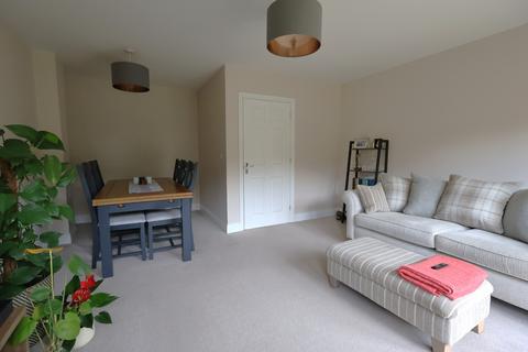 undefined, Fareham  Bedford Drive  UNFURNISHED