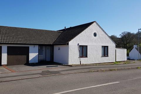 58 Burnards Field Road, Colyton, EX24 6PF