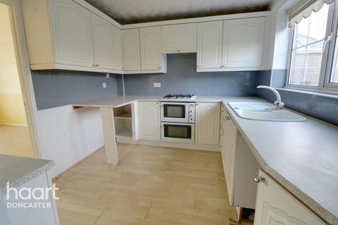 11 Stretton Close, Doncaster, DN4 6UE