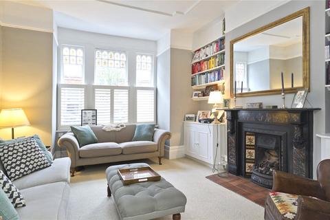 128 Addison Gardens, London, W14 0DS