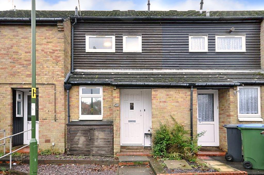 Horsham, West Sussex, RH12 2 bed terraced house for sale £240,000