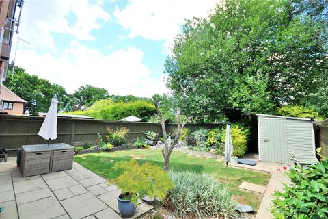 9 Bramble Close, Barns Green, Horsham, RH13 0AW