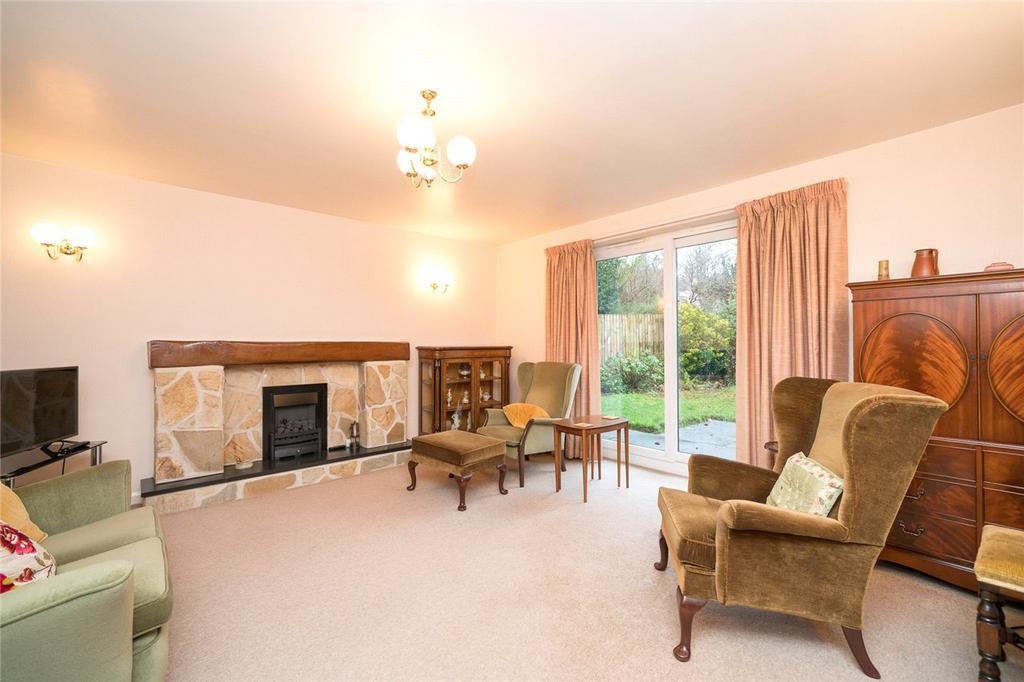 Aplins Close, Harpenden 4 bed end of terrace house £800,000