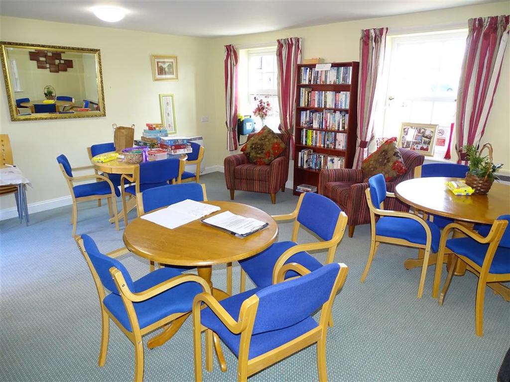 Communal Lounge