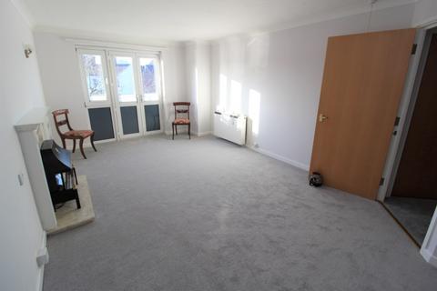 2 bedroom retirement property for sale, Maples Court, Bedford Road, Hitchin, SG5