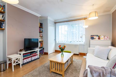 3 Glen Place, Penicuik, EH26 0AL