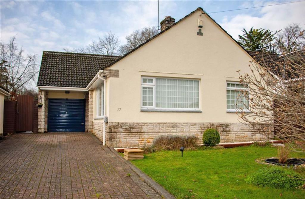 The Vineries, Wimborne, Dorset 4 bed chalet £545,000