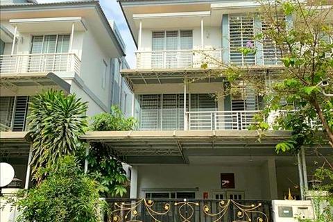 4 bedroom villa, Villa for sale in Sen Sok, Phnom Penh