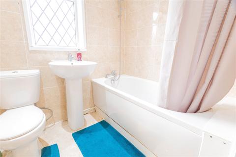 72 Holly Grove, Chadderton, Oldham, OL9 0DQ