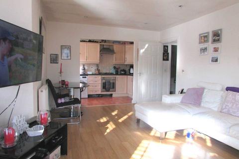 2 bedroom flat to rent, Coleridge Way, Borehamwood