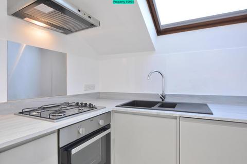 2 bedroom flat to rent, LANARK ROAD, LONDON, W9 1NX