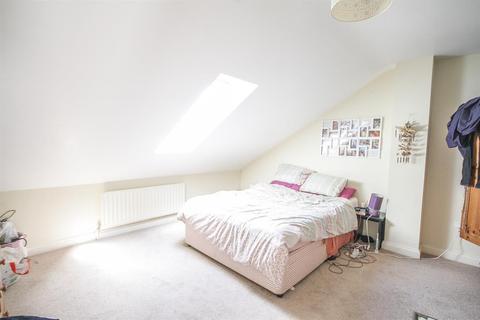 7 Vale Foundry Lane, Bristol, BS3 2RG