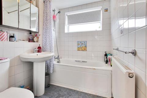 12 Wellan Close, Sidcup, DA15 9PN