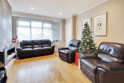 12 Wellan Close, Sidcup, DA15 9PN