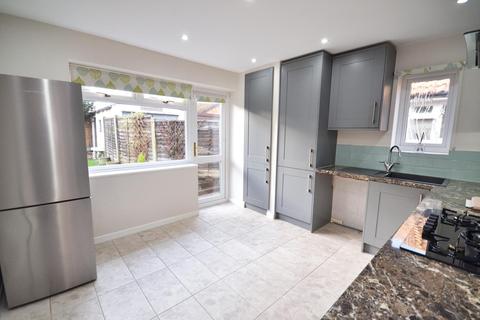 11 Brightside Close, Billericay, CM12 0LG