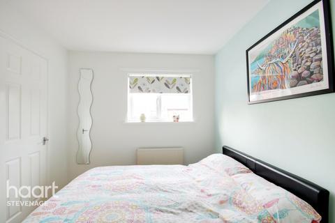 16 Lapwing Rise, Stevenage, SG2 9NH