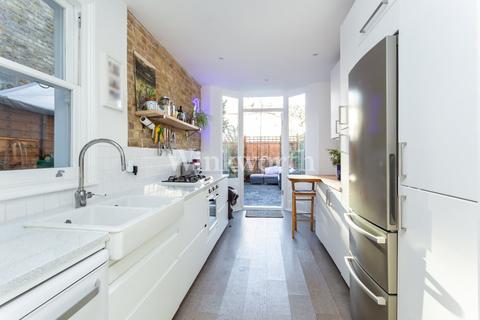 30 Graham Road, London, N15 3NL