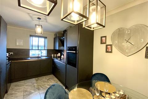 7 Blue Mans Way, Catcliffe, Rotherham, S60 5UR